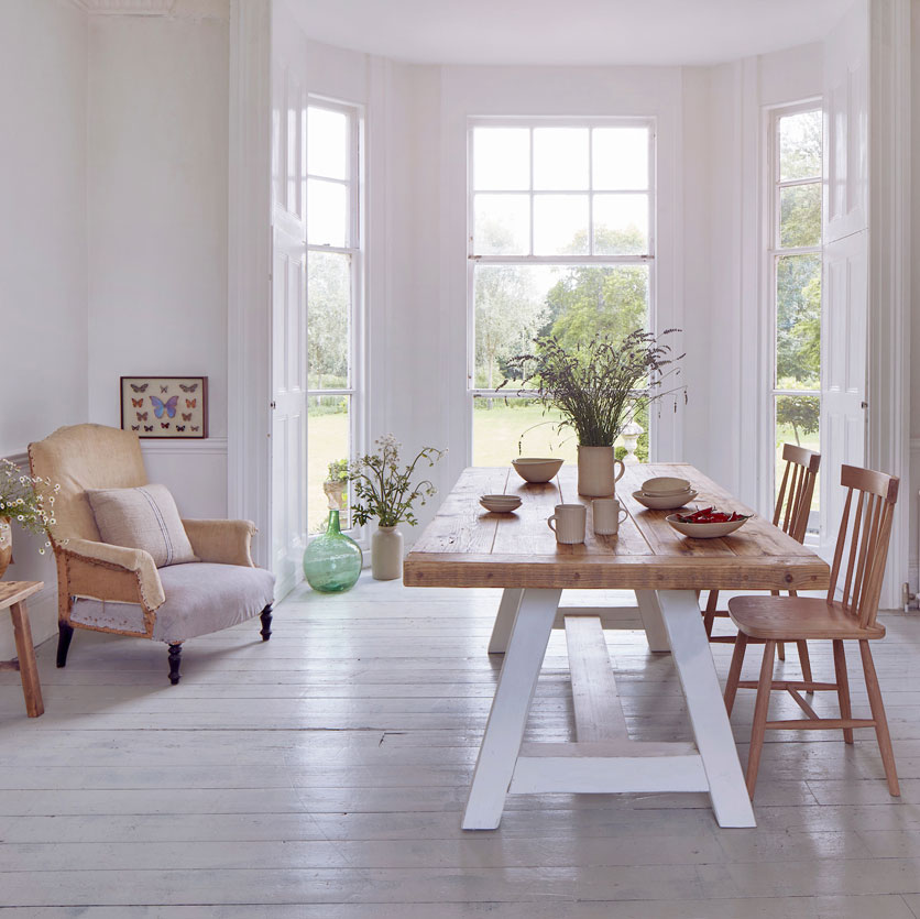 Reclaimed wood rustic dining table