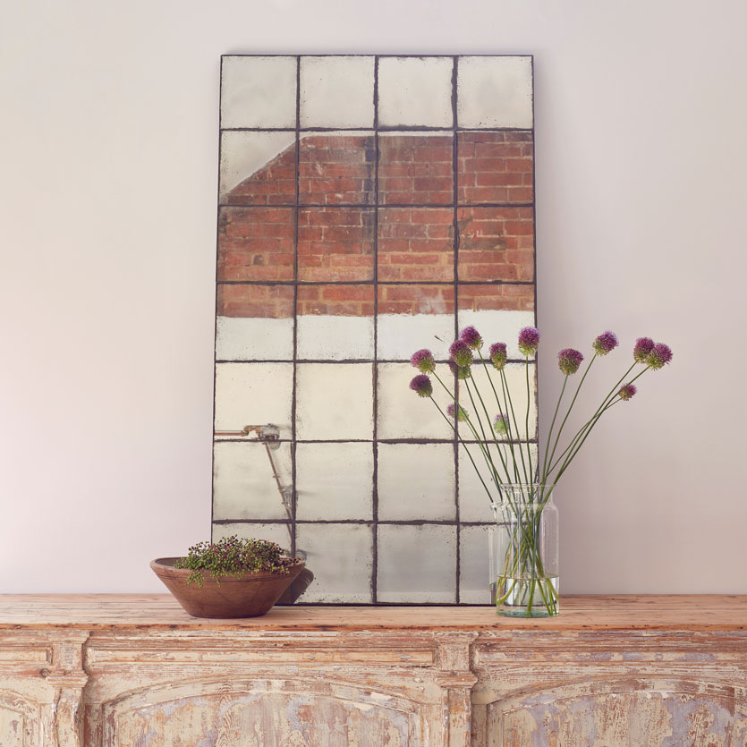 Antiqued Verre Eglomise Mirror