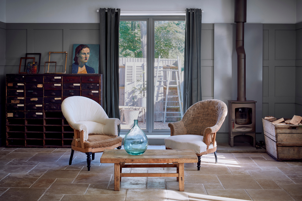 How to style your coffee table