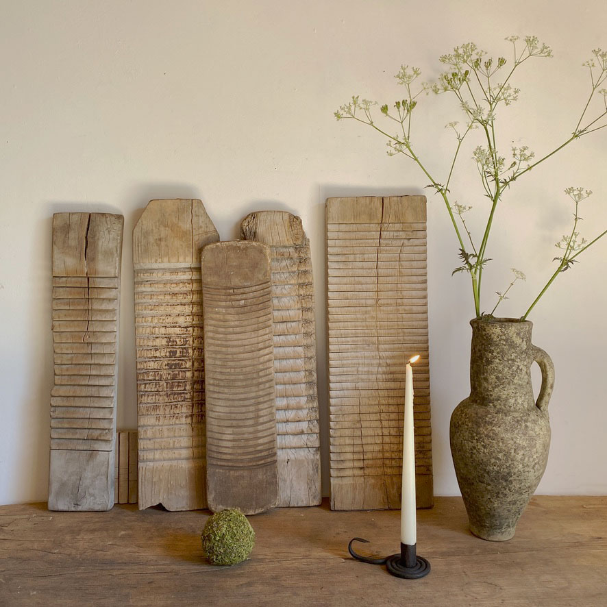 Antique rustic wooden washboard | slim