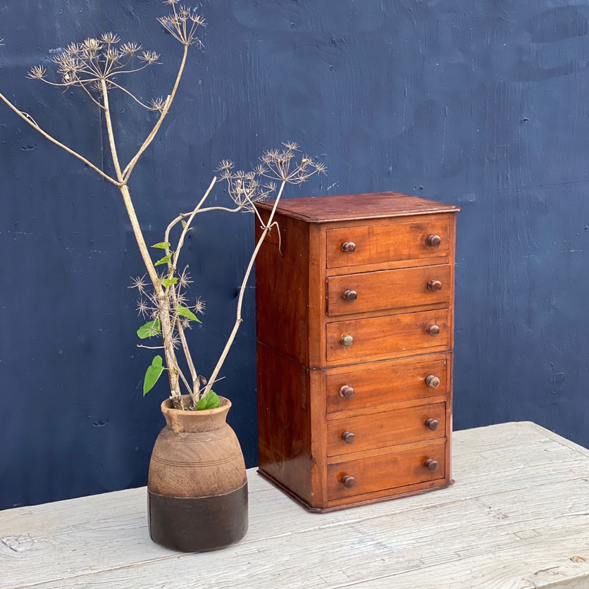 Small wooden jewellery drawers