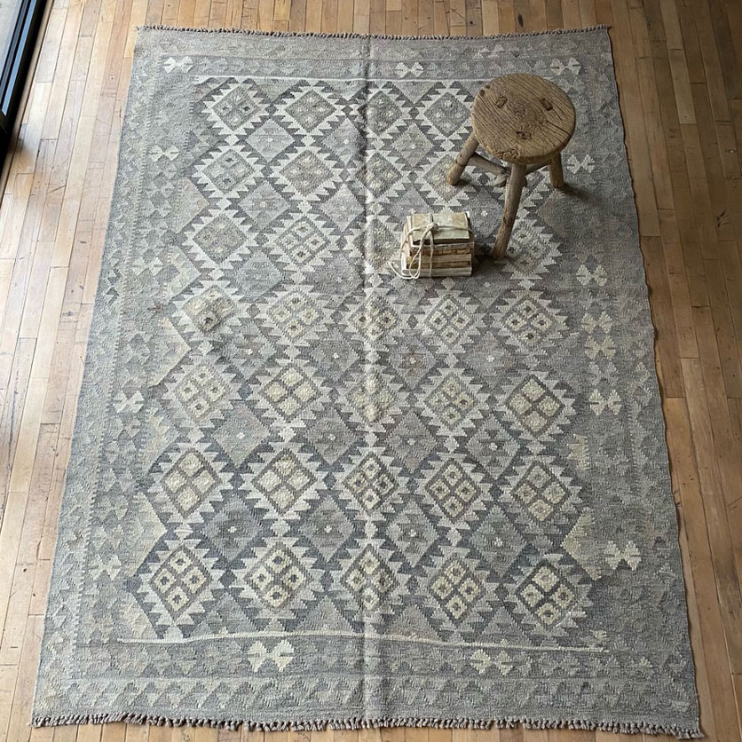 Handwoven Kilim rug | Edward 221 x 170 cm