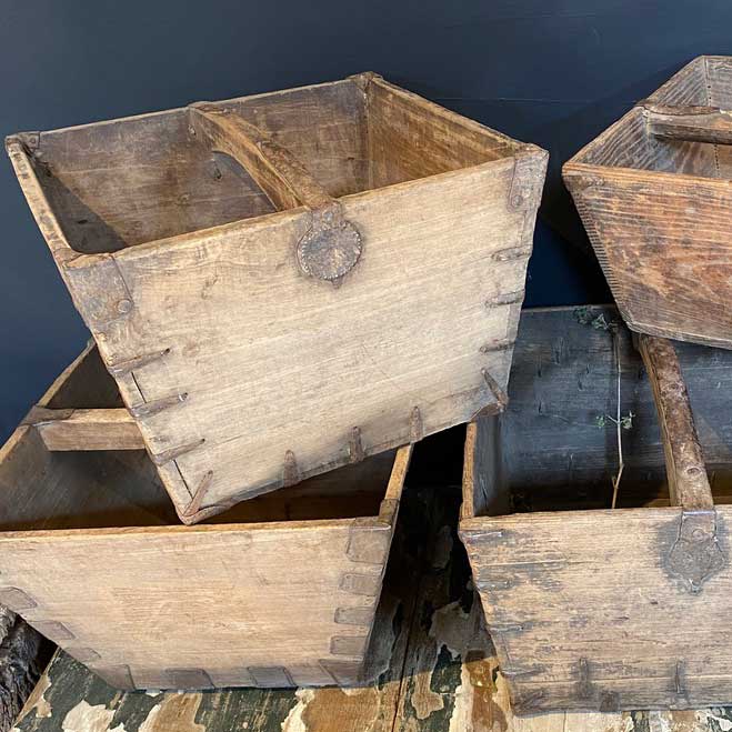 straight sided wooden box with handle - Chinese elm antique