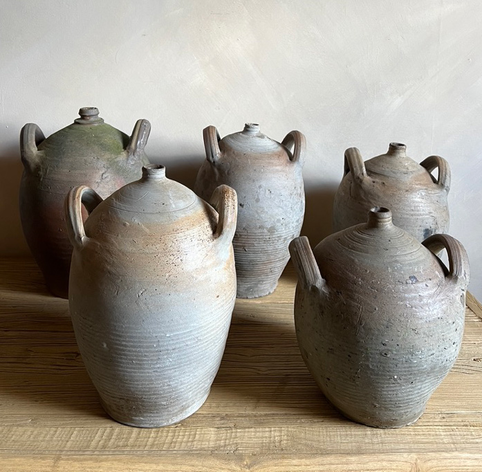Antique French terracotta pot | Huilier