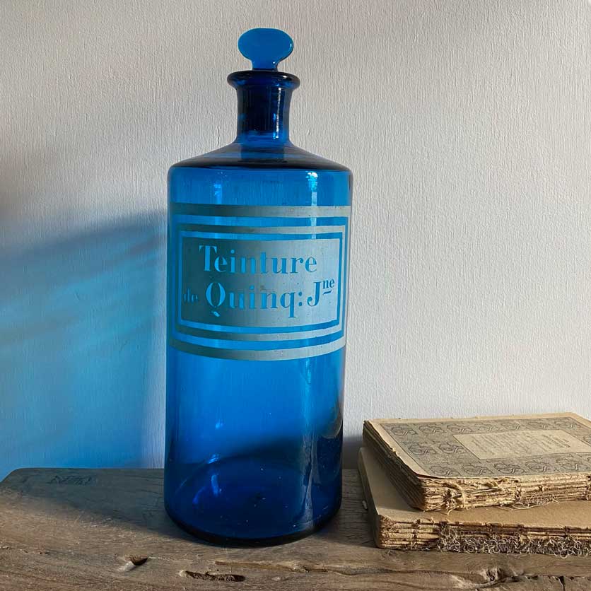 Antique blue apothecary bottle - Quinq