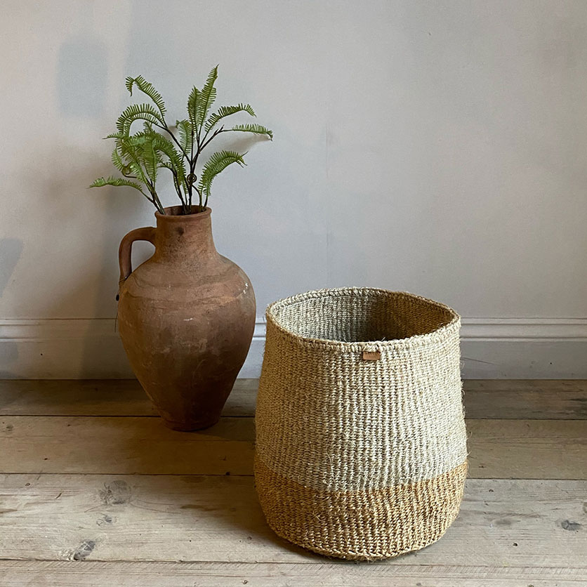 Hand woven neutral basket | Large