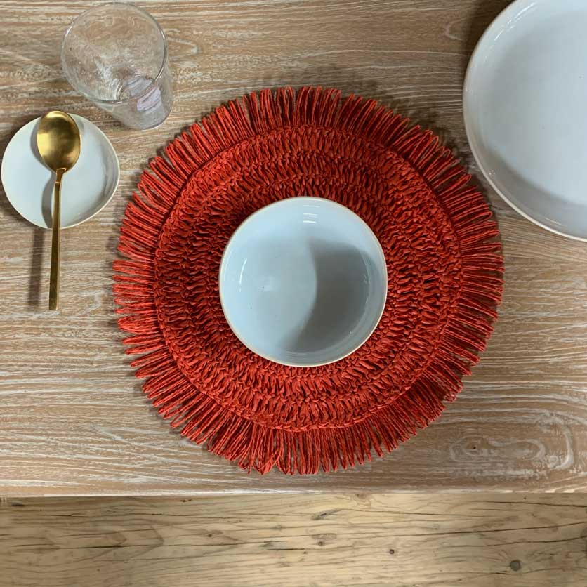 Round Placemat Fringed Coral