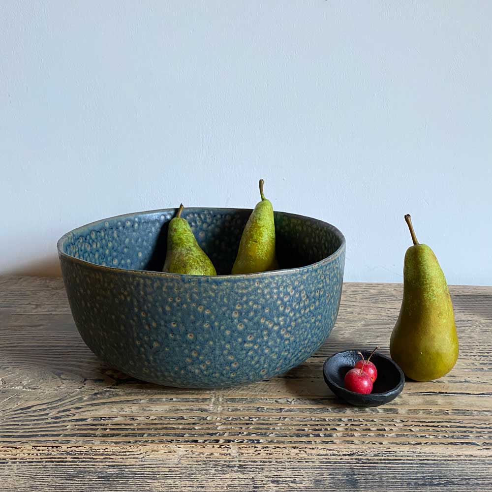 Black tableware collection - Large serving bowl