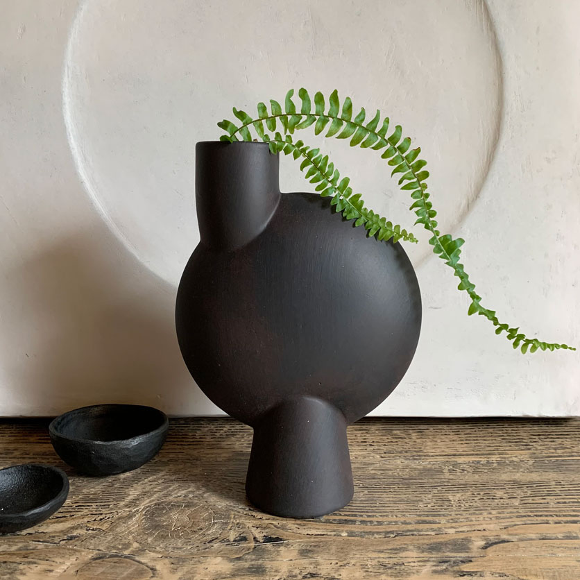 SPHERE ABSTRACT VASE LARGE
