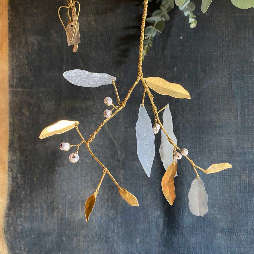 Mistletoe Brass and Zinc Mix | Walther and Co