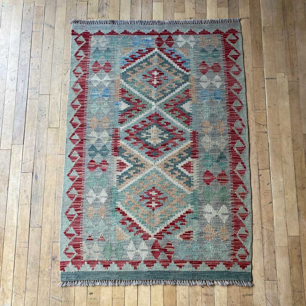 HANDWOVEN KILIM RUG SMALL 126X91 CM | No: 007