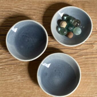 Small handmade ceramic glazed dish | Grey