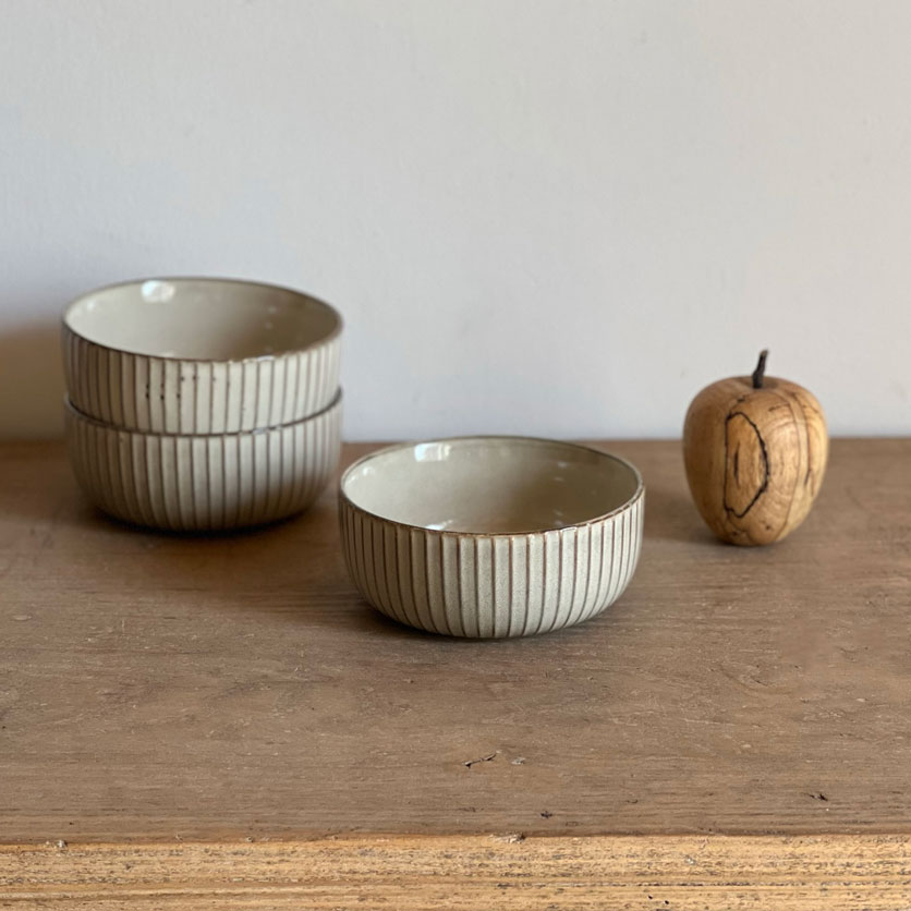 Neutral Ribbed Soup Bowl