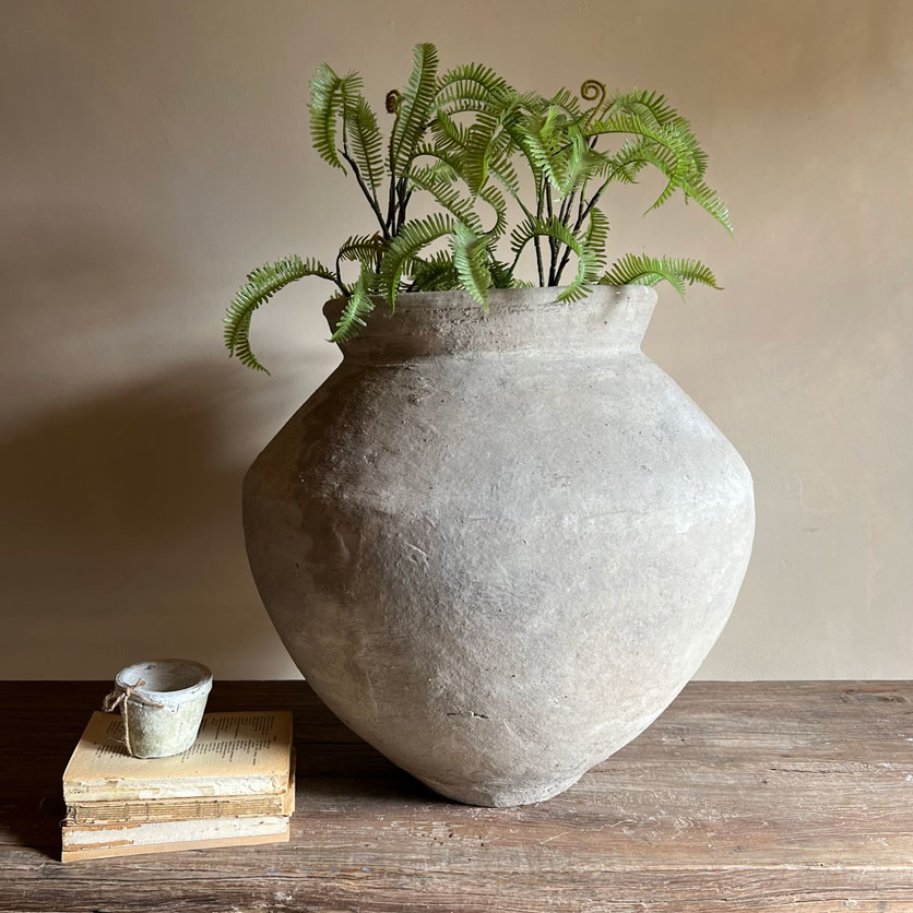 Antique Java Pot Medium | D