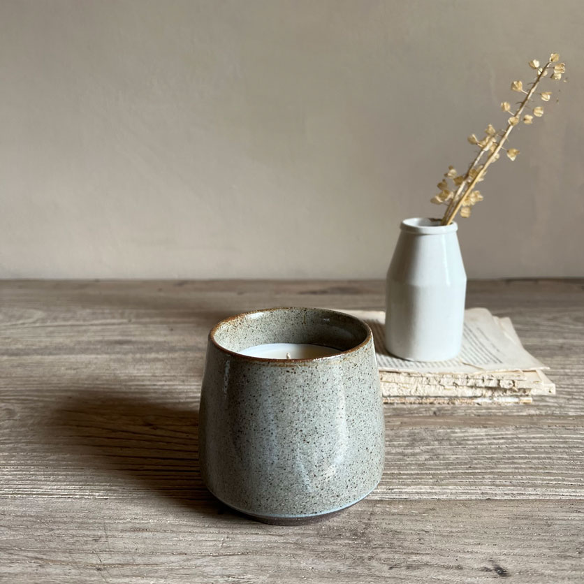 Ceramic Scented Candle Brown