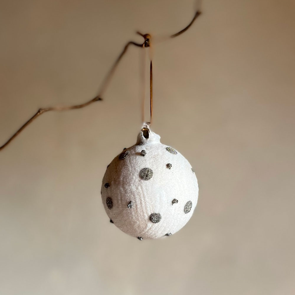 Champagne Coloured Bauble | Silver Spots