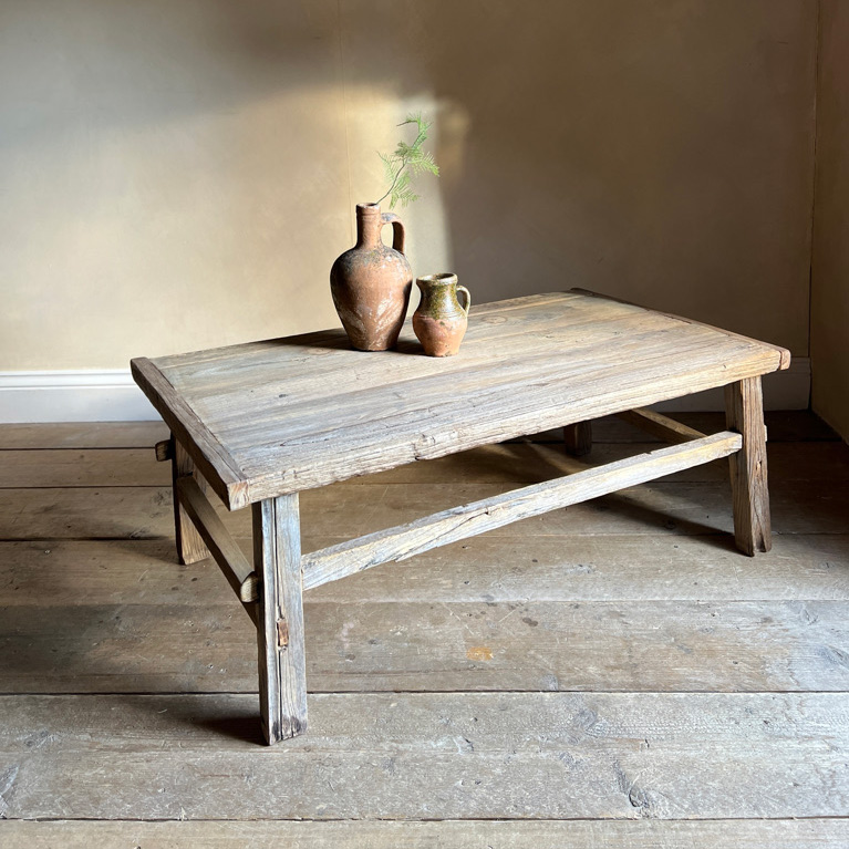 Antique coffee table | Padstow