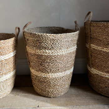 Basket natural and white Medium