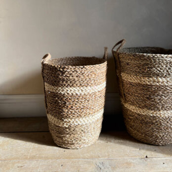 Basket natural and white small