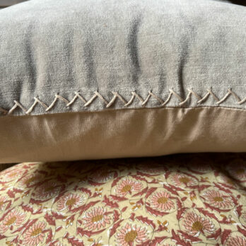Velvet Cushion With Tassels | Grey
