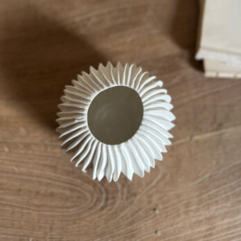 Norwegian Porcelain Vase | Coral Round