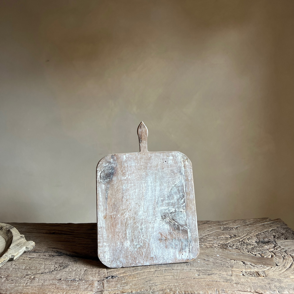 Vintage rustic breadboard | Joe