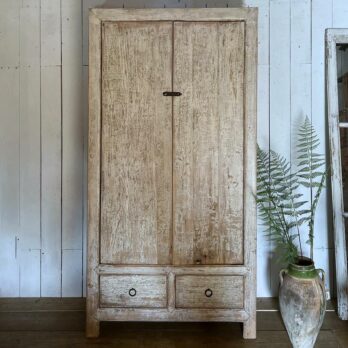 Distressed paint wardrobe | Padstow
