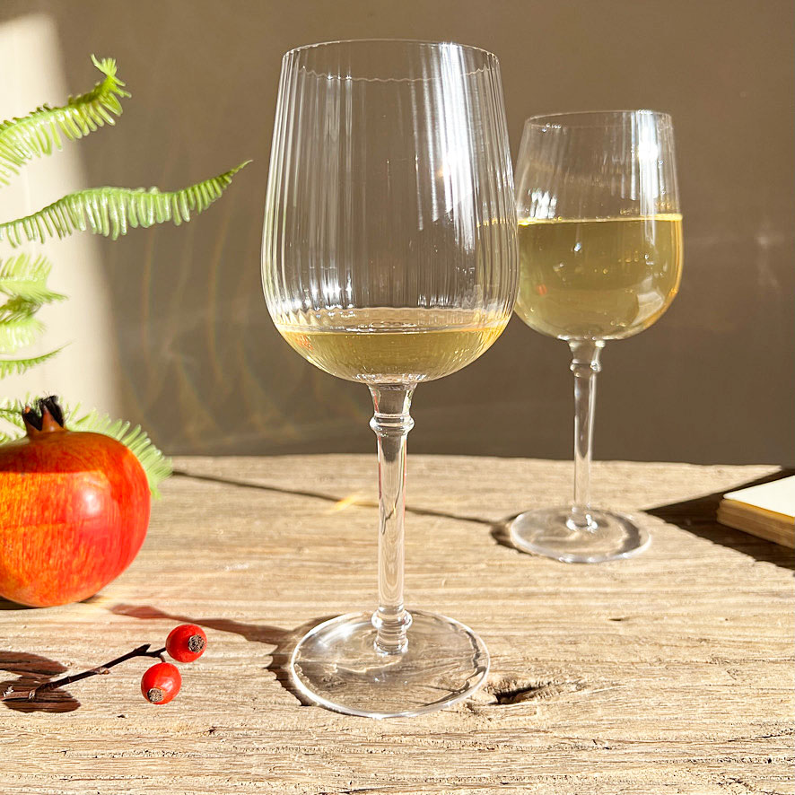 Crystaline Reeded Wine Glass