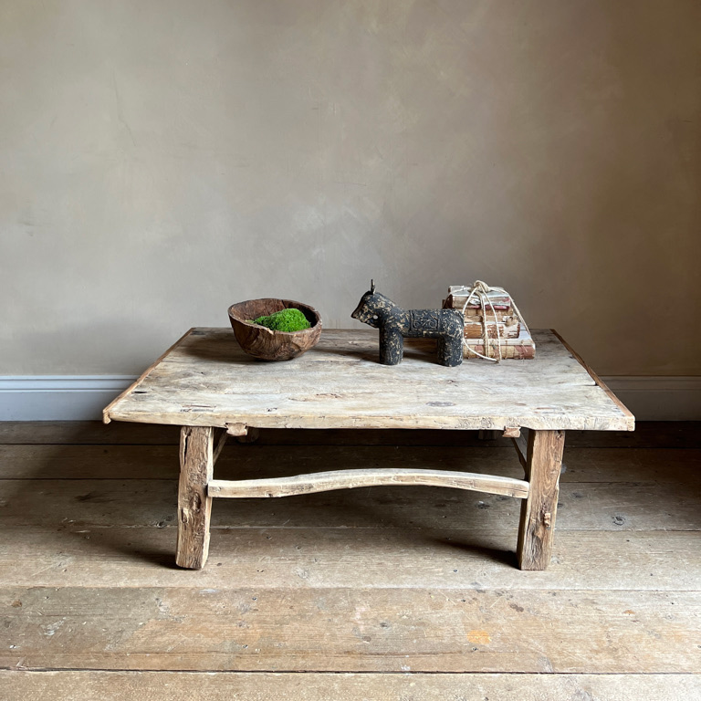 Antique Coffee table | Berkley