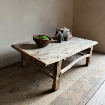 Antique Coffee table | Berkley