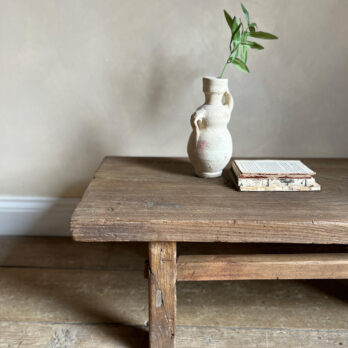 Antique Small Coffee table | Camillo