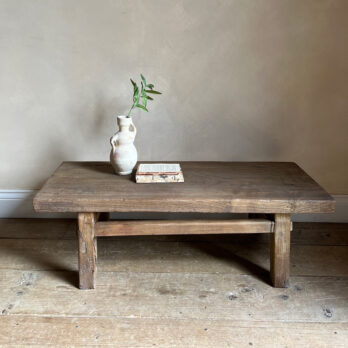Antique Small Coffee table | Camillo