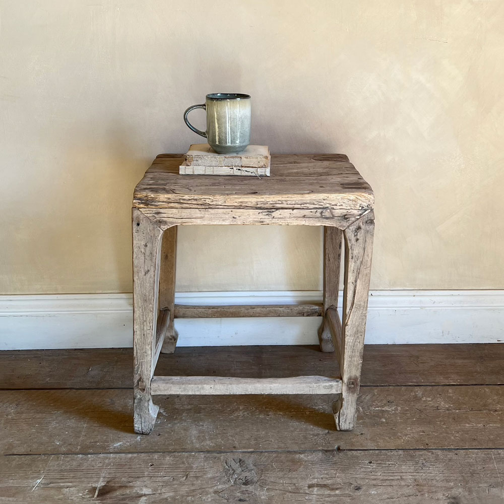 Rustic Antique Sidetable | Alban