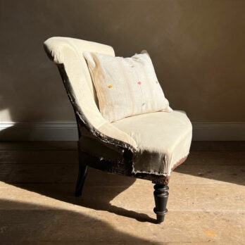 Antique French Armchair | Auray