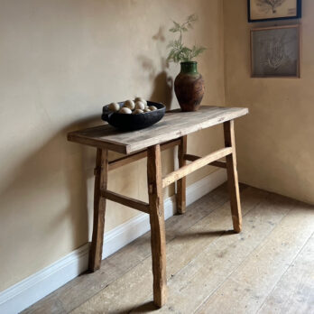 Antique console table | Bramstead