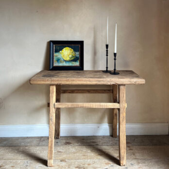 Antique console table | Brynn