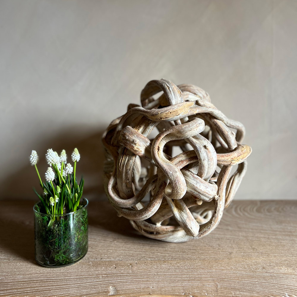 Decorative sphere root sculpture
