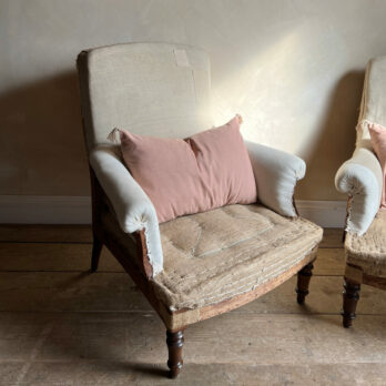 Antique French Armchair | Lille 1