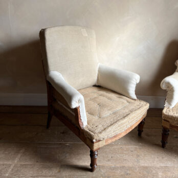 Antique French Armchair | Lille 1