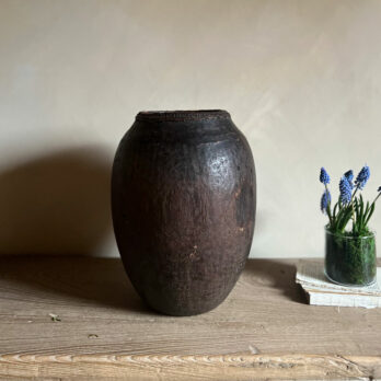 Large Antique African Pot | Nao