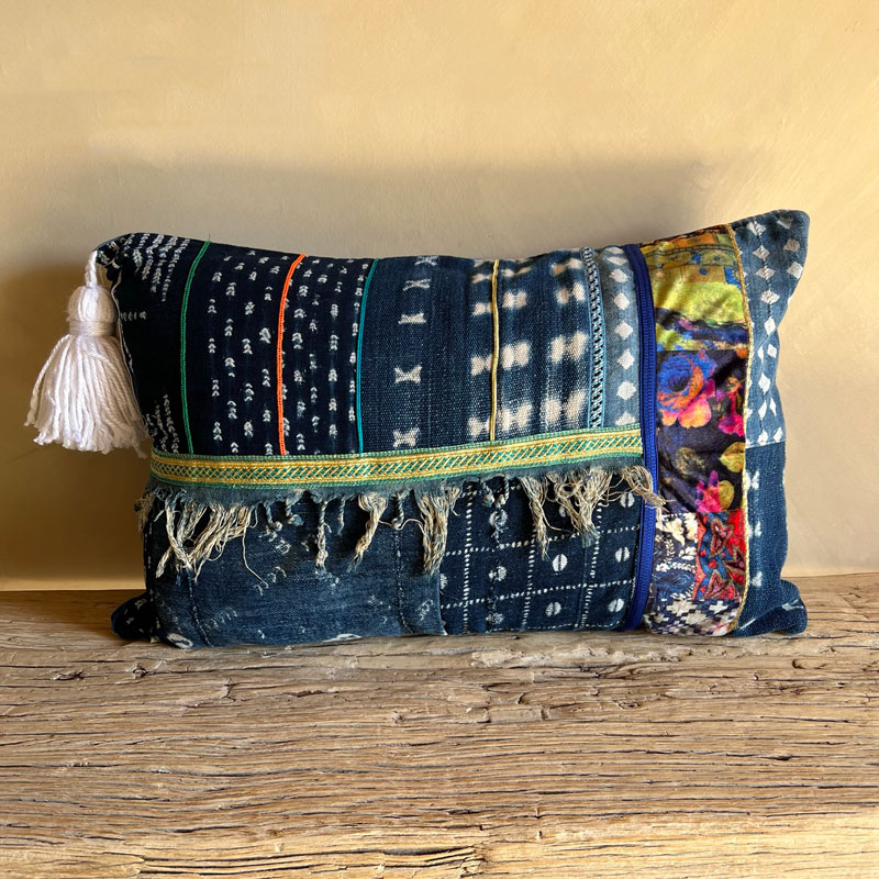 Moroccan cushion with Indigo 4