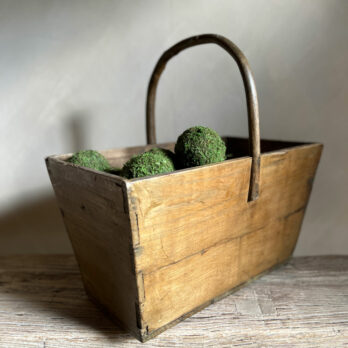Vintage large wooden trug | Elena