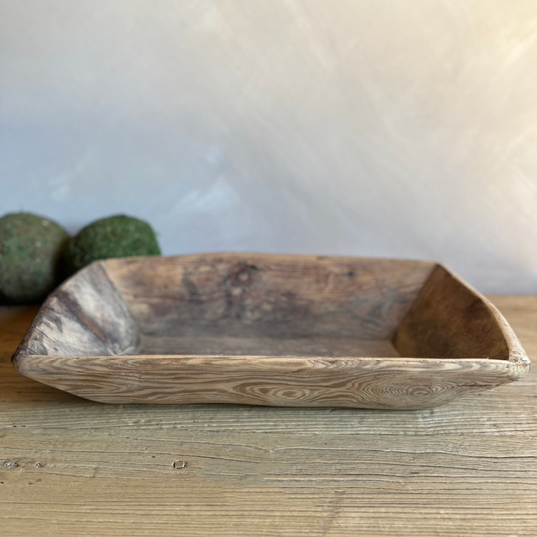 Vintage rustic bowl | Marie