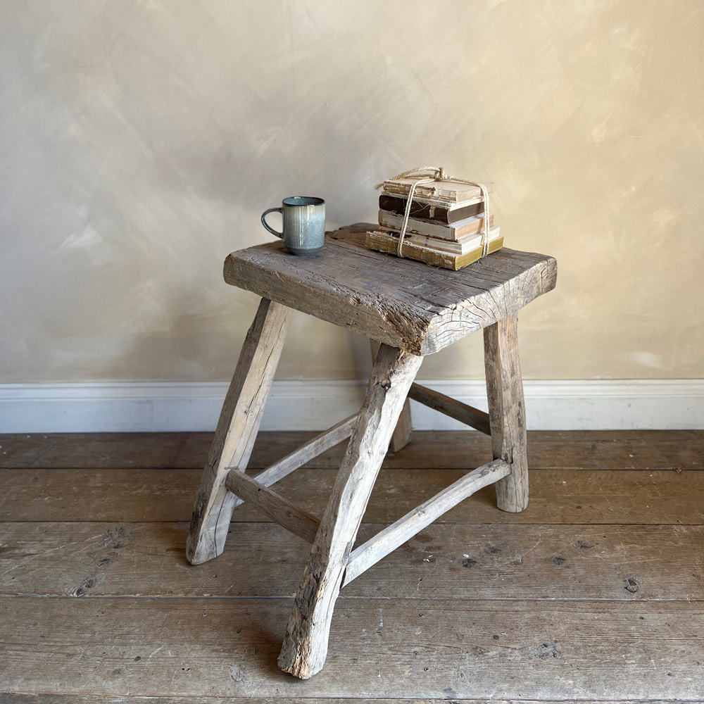Antique step stool | Thomas