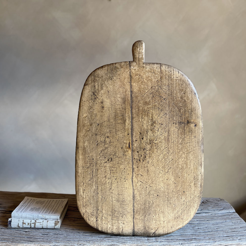 Vintage rustic breadboard | Adele