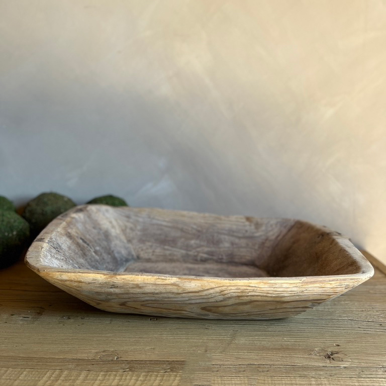 Vintage rustic bowl | Auguste