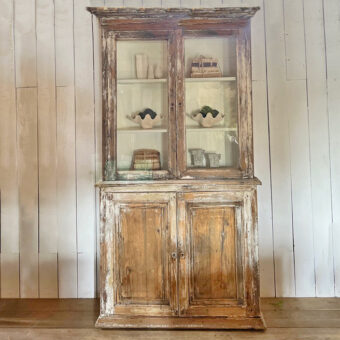 Antique glazed French dresser | Maribel