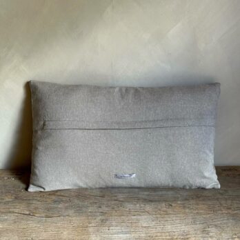 Embroidered cushion 60x35cm | Saffie