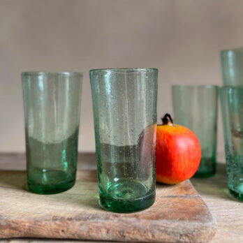 Large water glass with bubbles