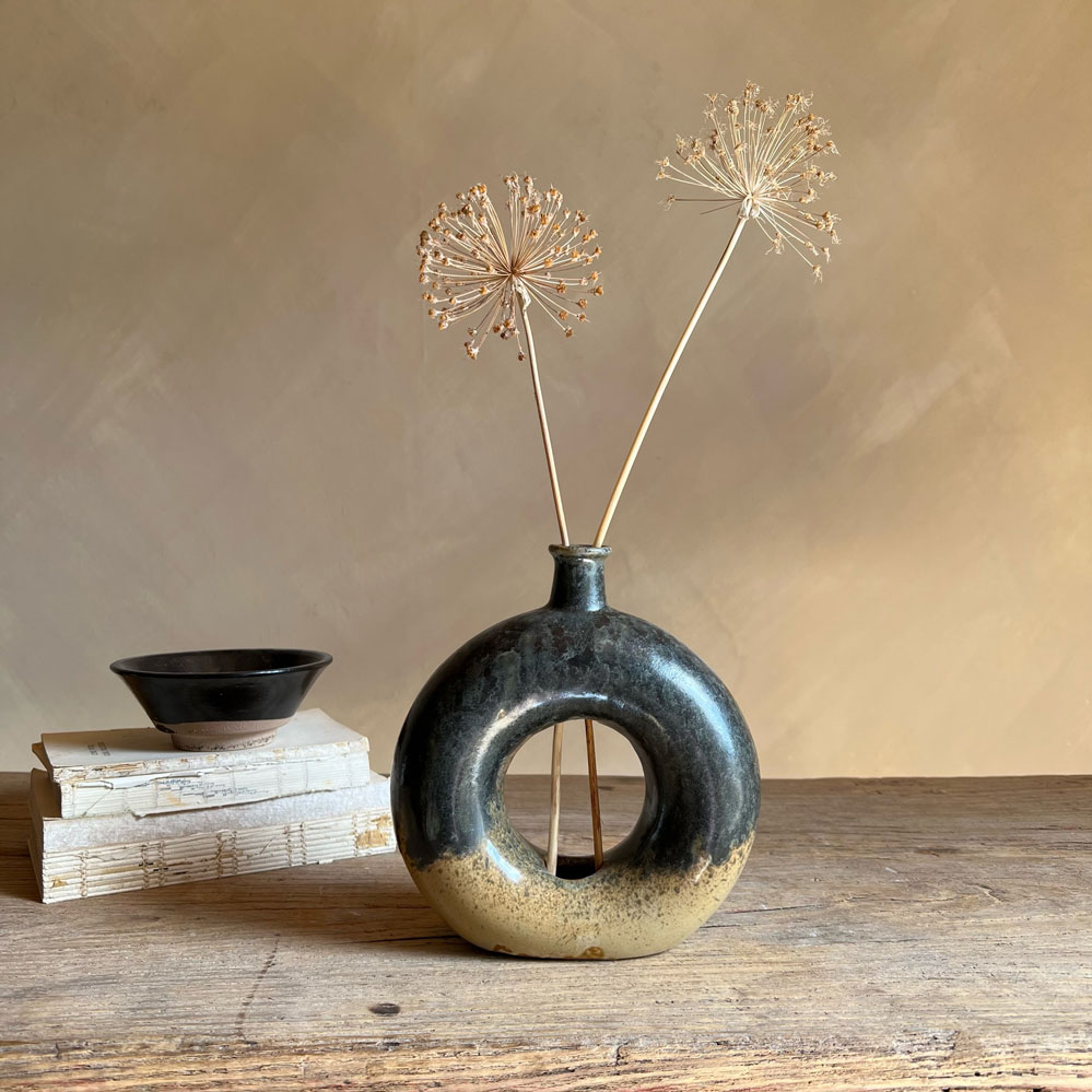 Sculptural earth tones vase | Laila